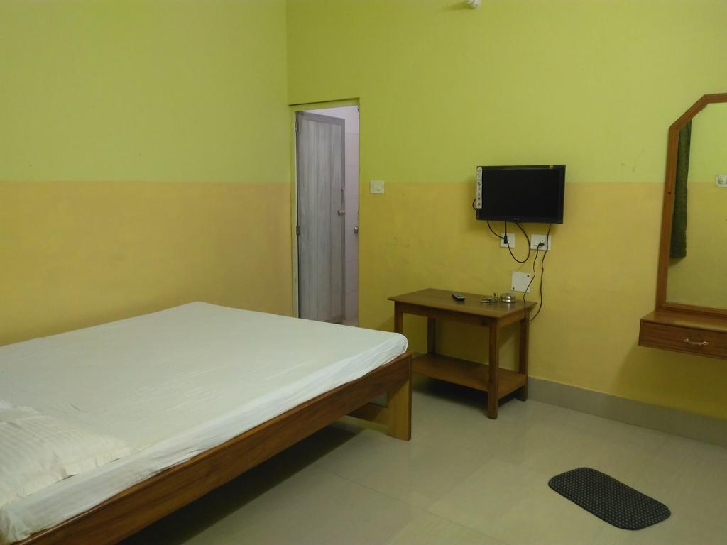 India Tours Only Kavita Guest House 博尔普尔 外观 照片